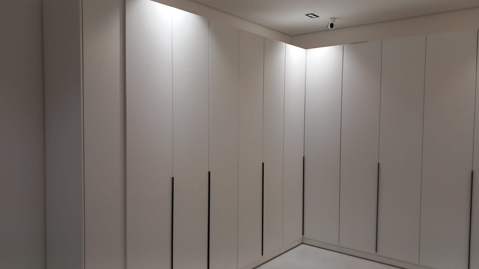 صورة من أعمال النجارة والتفصيل بالرياض