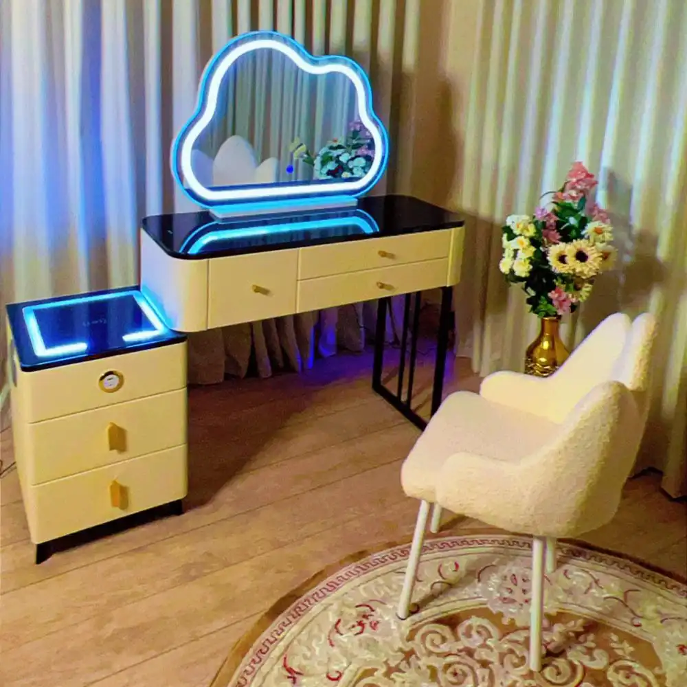 تسريحة بإضاءة LED مدمجة
